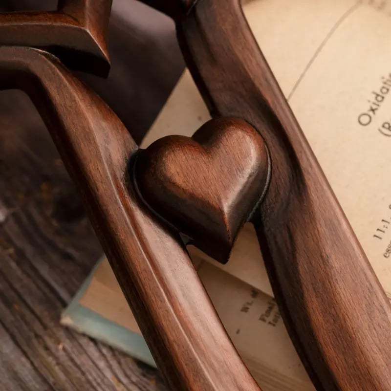 🔥Разпродажба в края на годината Спестете 60 % ОТ ✝️ Взаимно свързани сърца Дървен кръст – Романтичен подарък, ръчно изработен и гравируем 💝📦