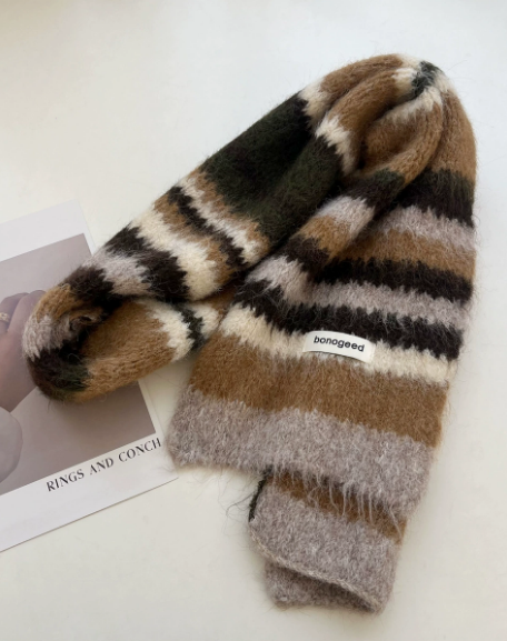 Дъга плетен шал