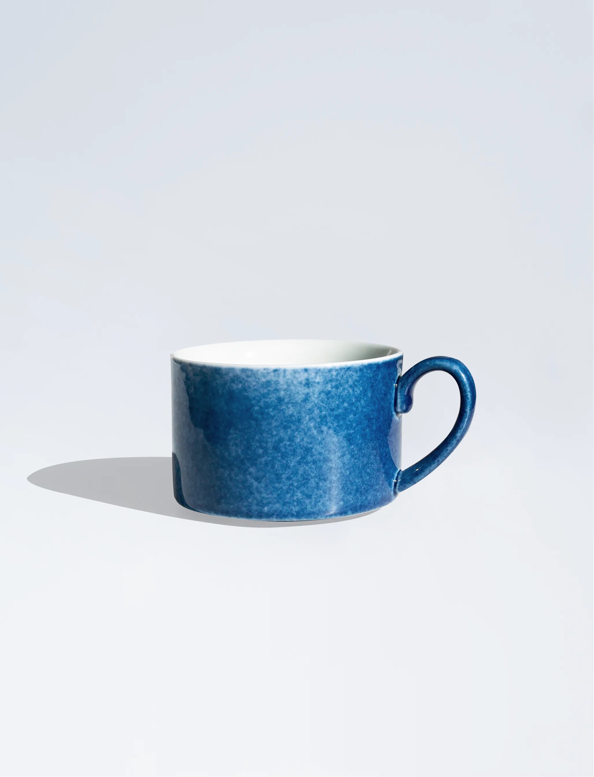 Класическа цилиндрична чаша