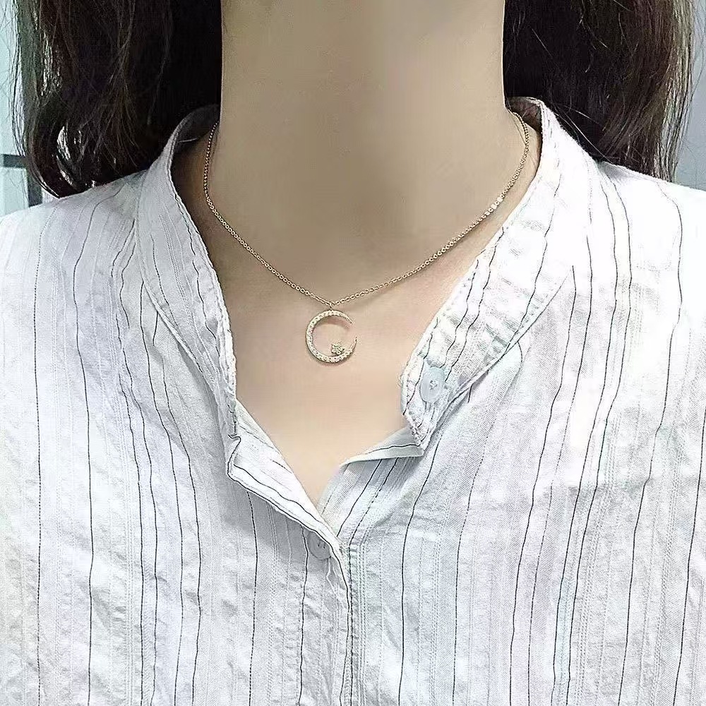 💕 Светла нощ: Колие с луна и звезди 🌙✨