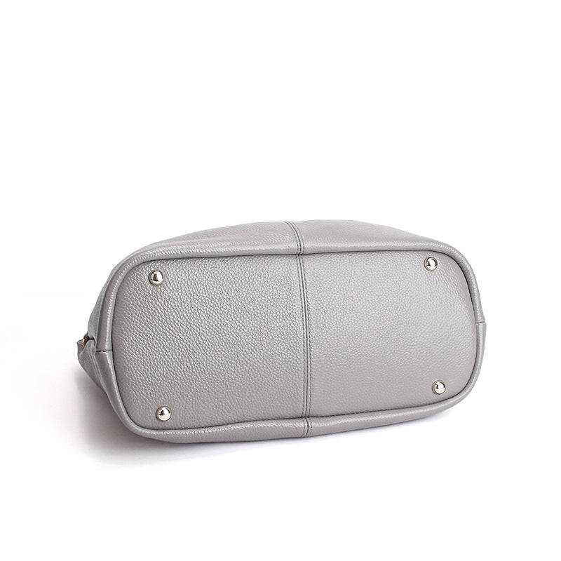 Дамски кожени чанти от автентична говежда кожа с текстура “личи” (първи клас качество)