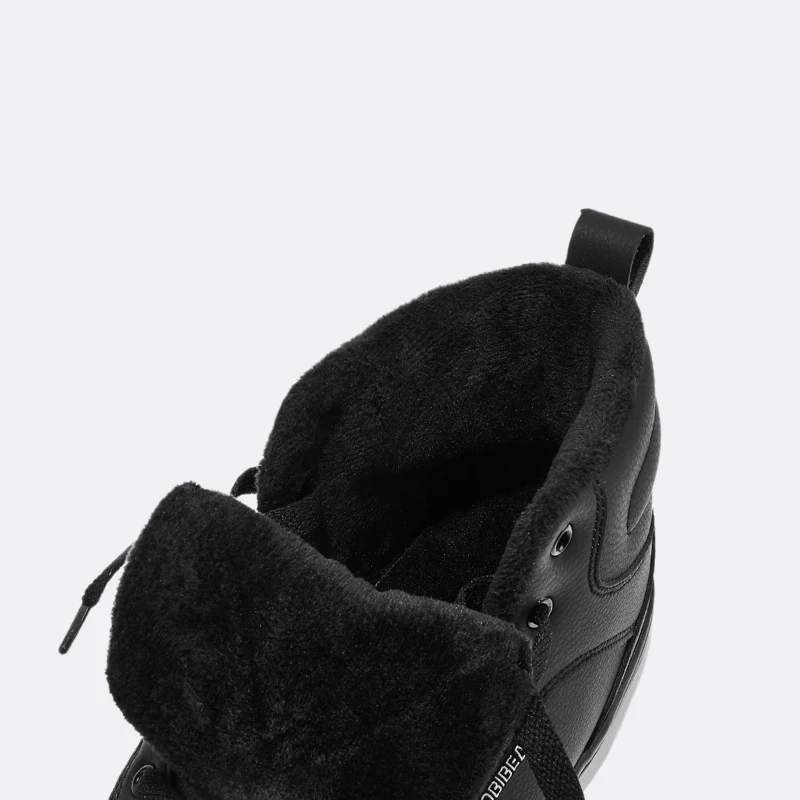 Смърч - Зимни обувки, подходящи за носене на бос крак