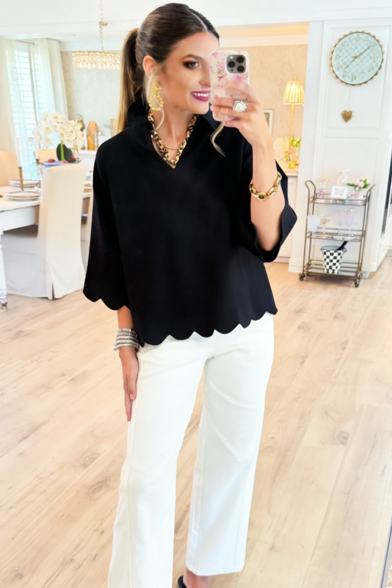 Scallop Edge Detail Solid Top