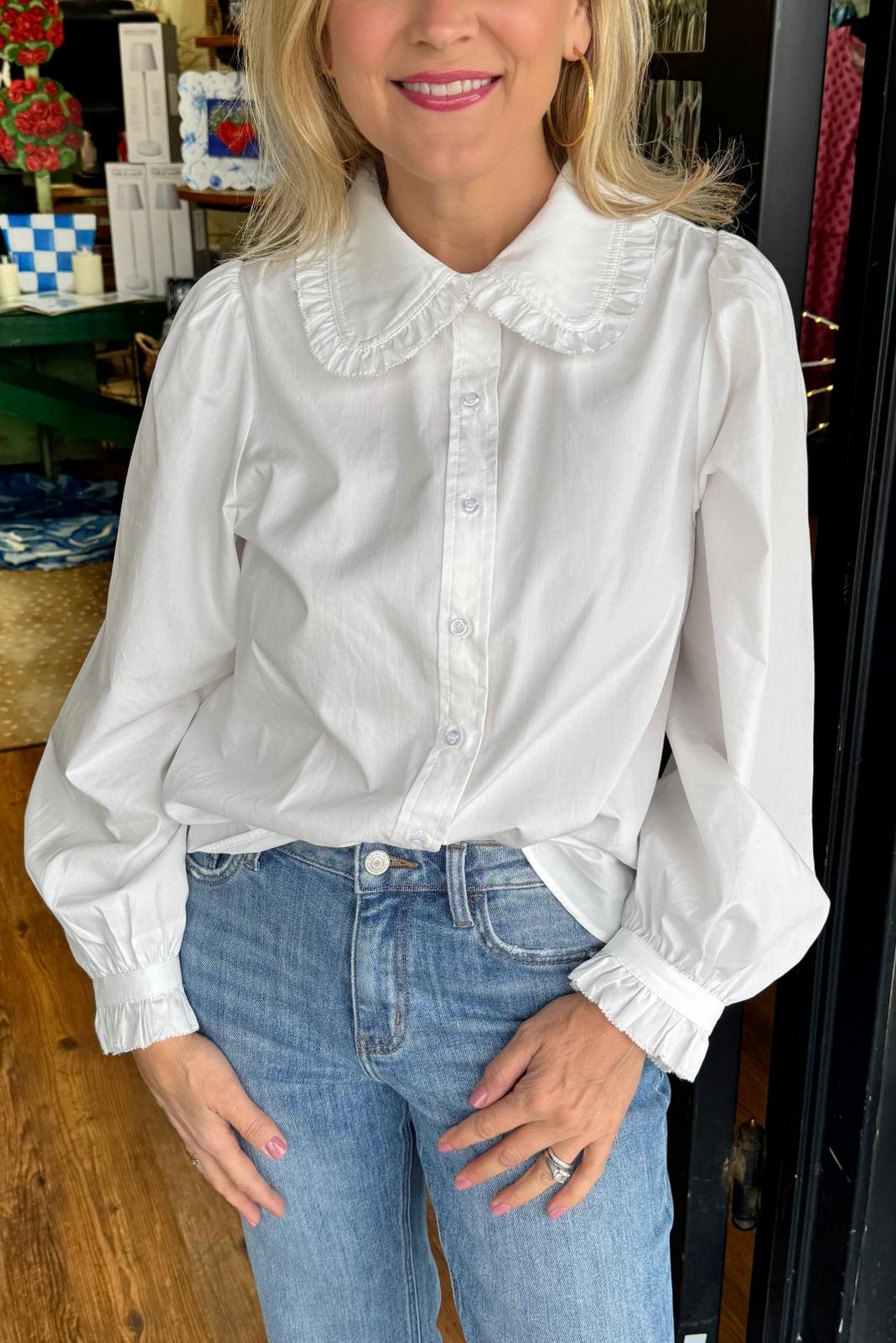 Loose-fitting long-sleeved shirt