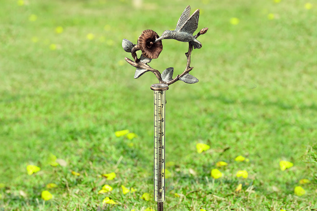 Birds Eating Nectar Gauge Staked Outdoor Garden Decoration
