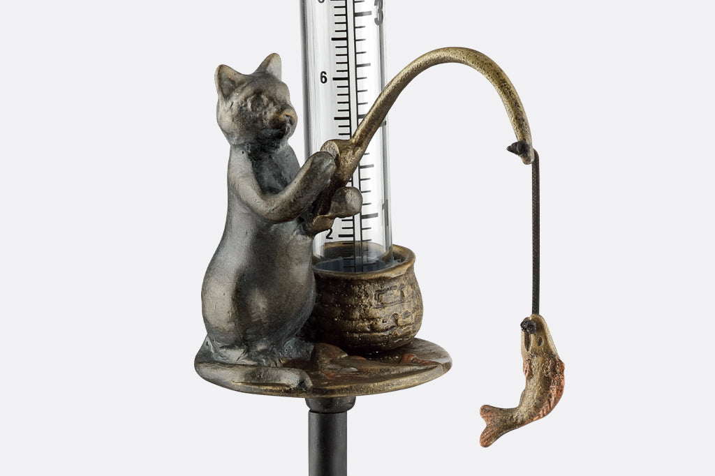 Cat Fishing Rain Gauge Outdoor Garden Decoration