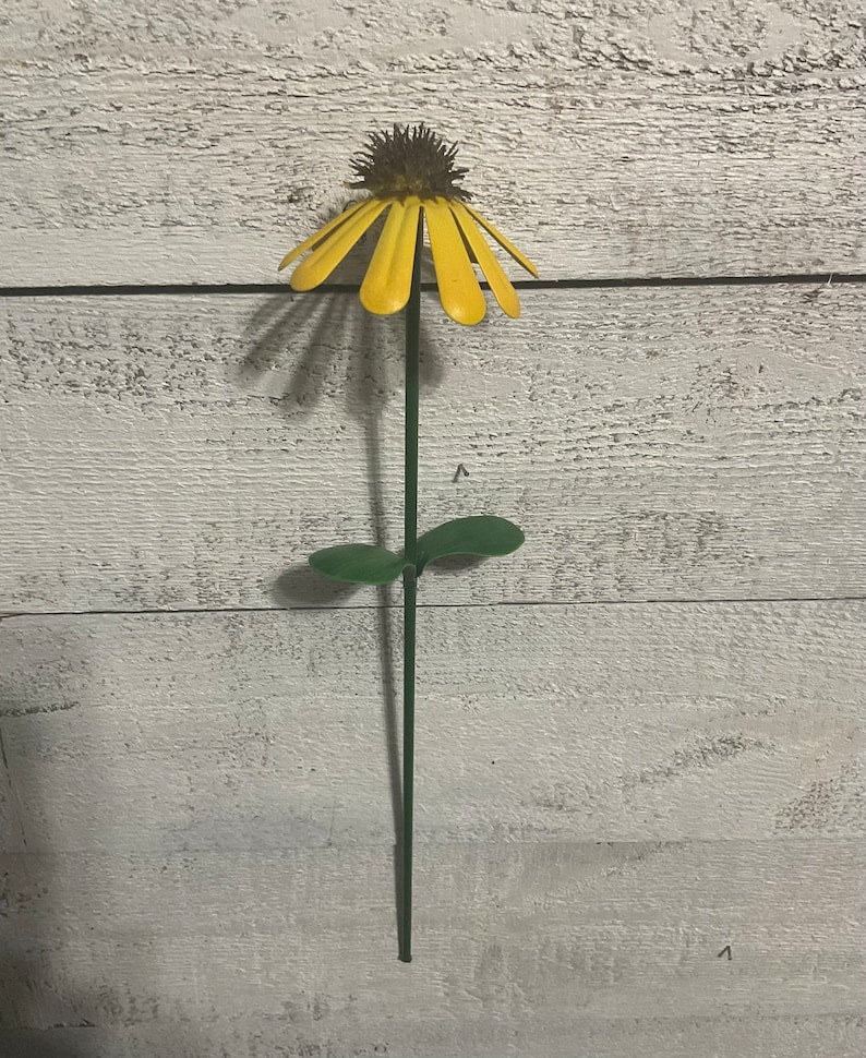 Iron Coneflower Garden Stake 15" Vibrant Metal Flower Yard Art