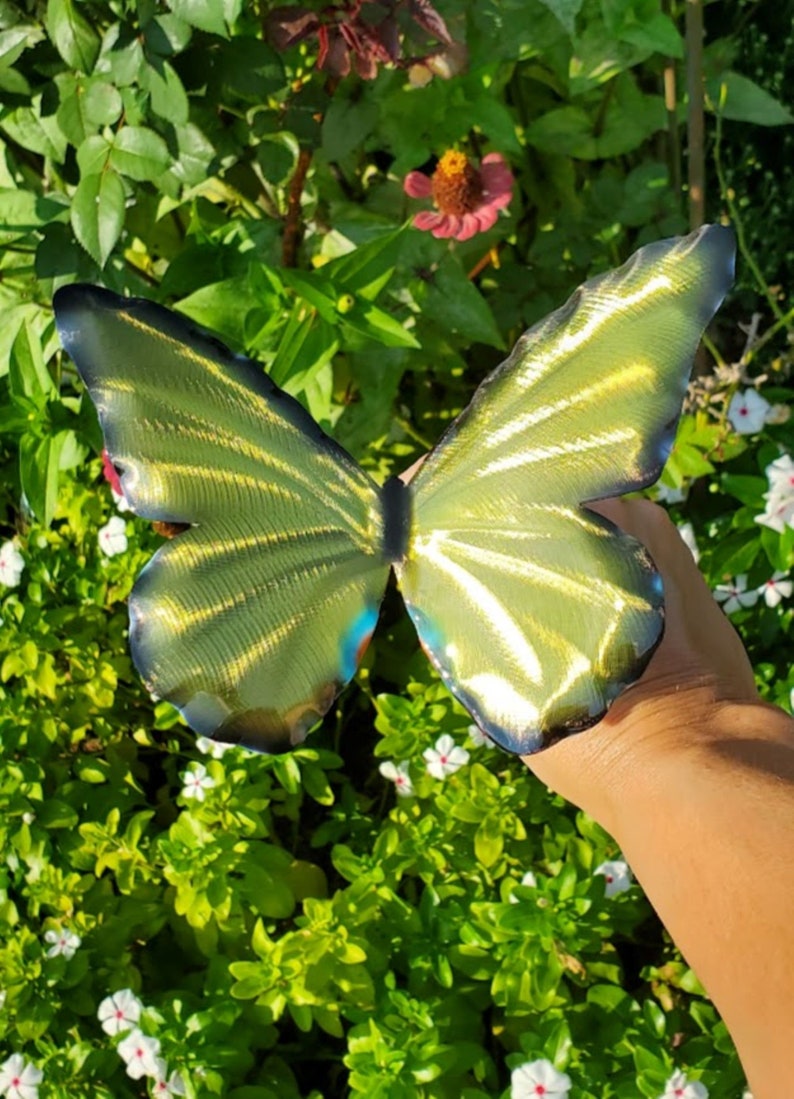 Candy Color Metal Butterfly Garden Stake: Whimsical Outdoor Decor