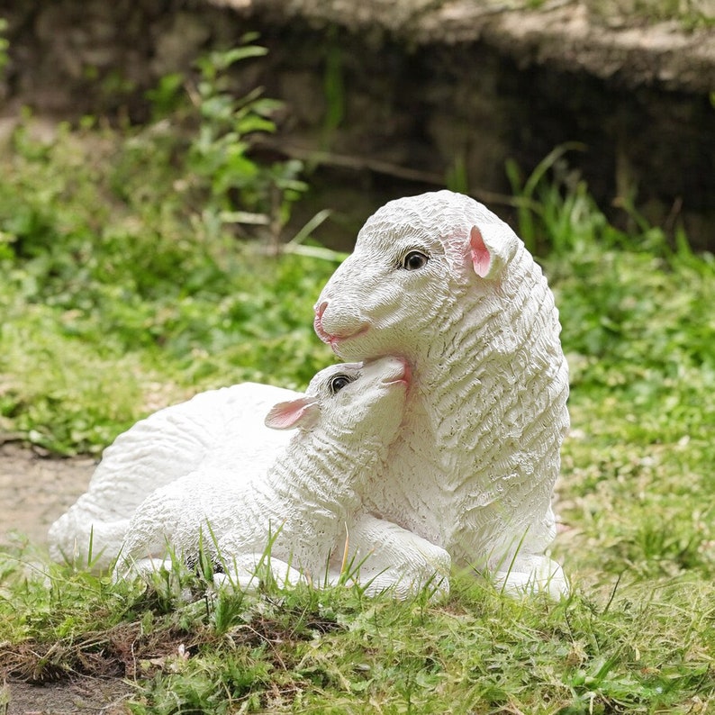Sheep Mother and Baby, Lamb decoration