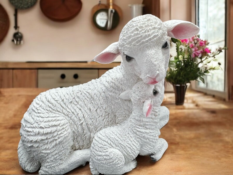 Sheep Mother and Baby, Lamb decoration