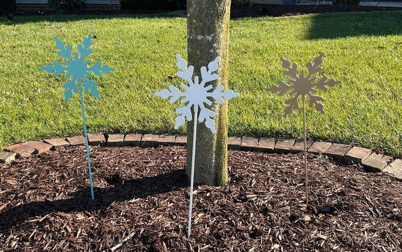 Snowflake Garden Stake Winter Wonderland Metal Yard Decoration