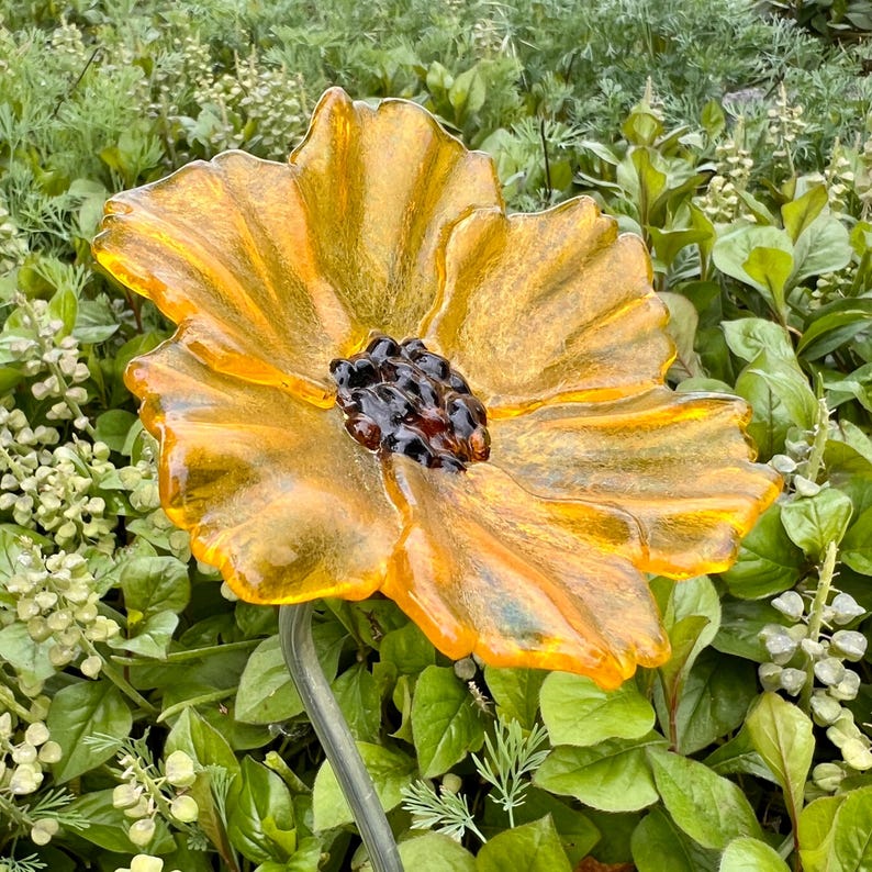 Fused Glass Flower Garden Stake Handcrafted Metal Stem Decoration