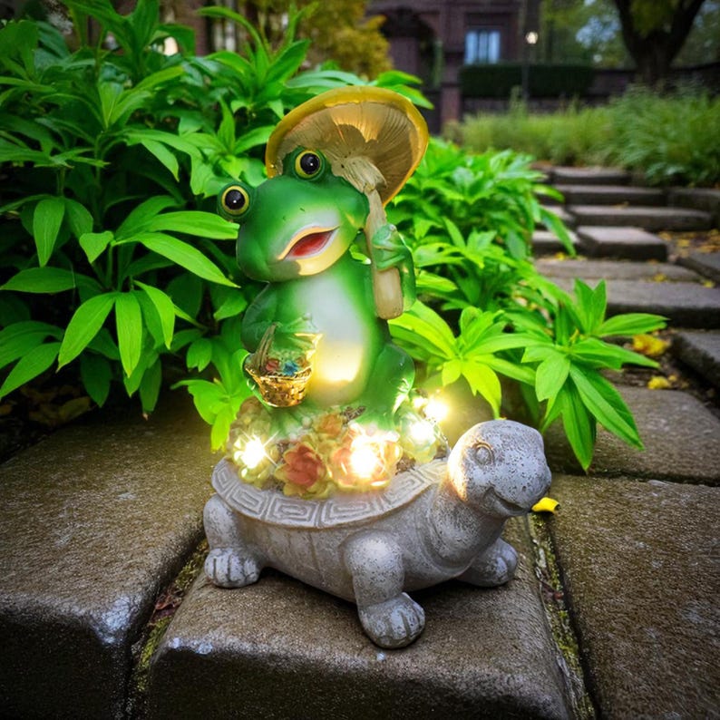 Solar Garden Statue Light Turtle Frog Resin Outdoor Ornament