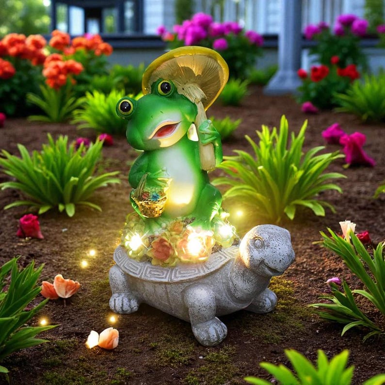 Solar Garden Statue Light Turtle Frog Resin Outdoor Ornament
