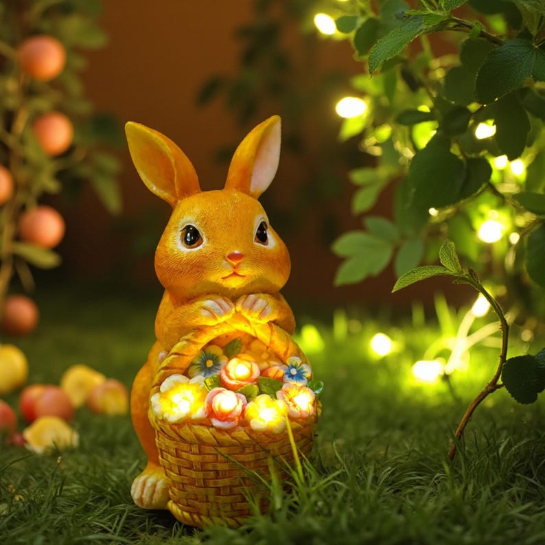 Solar Rabbit Garden Statue: Resin Bunny with Flower Basket Light