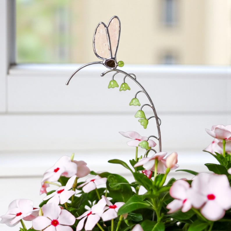Stained Glass Bug Garden Stake Dragonfly Flower Yard Art