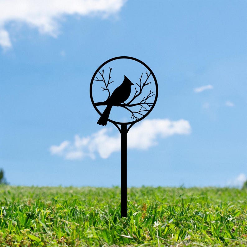 Cardinal Metal Garden Stake Bird Yard Art Outdoor Decor