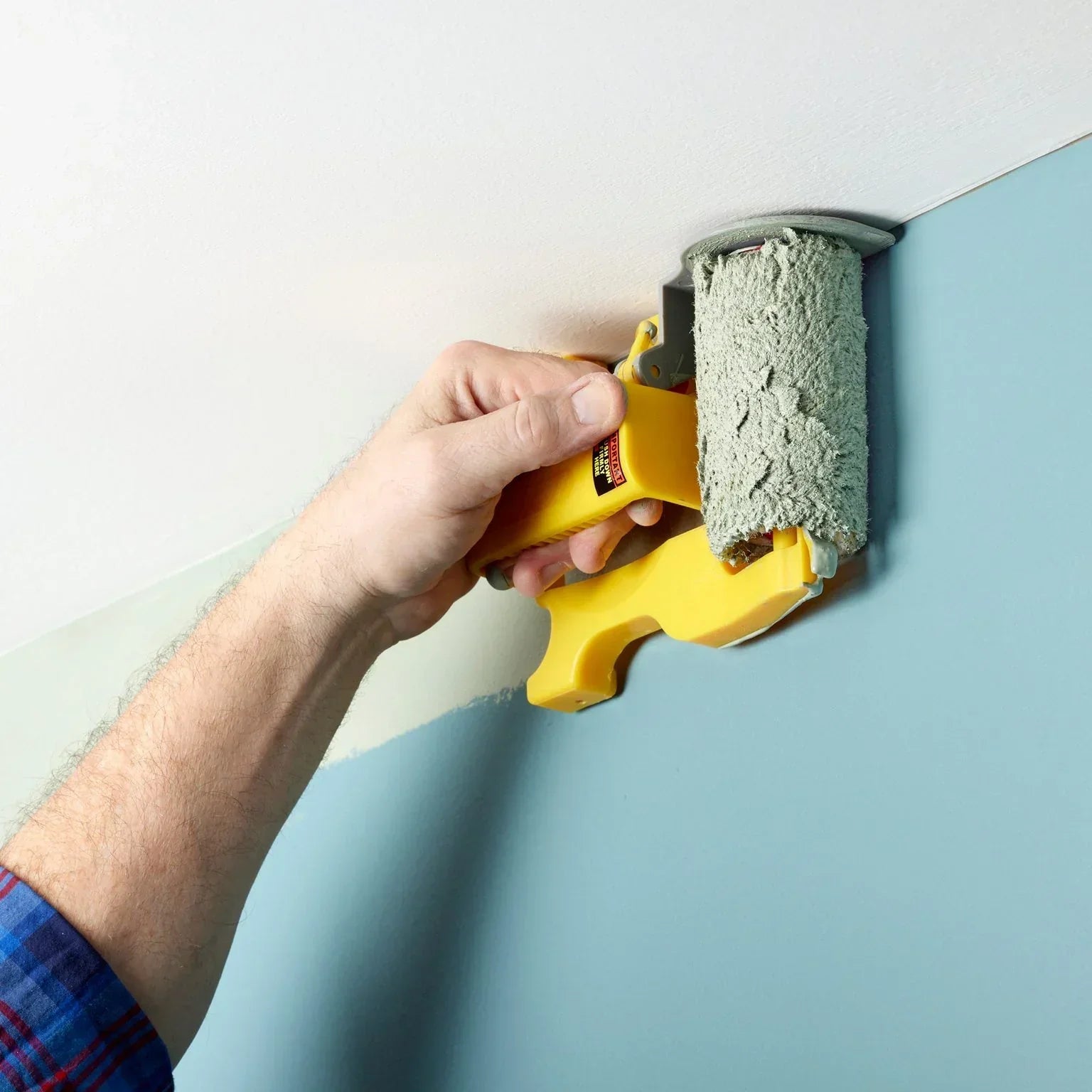 Paint Roller with Guide – Perfect Edge Finish