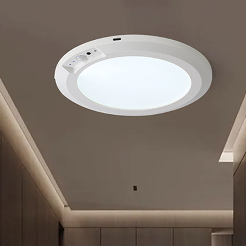 Magnetic Ceiling Light With Motion Sensor And Remote Control