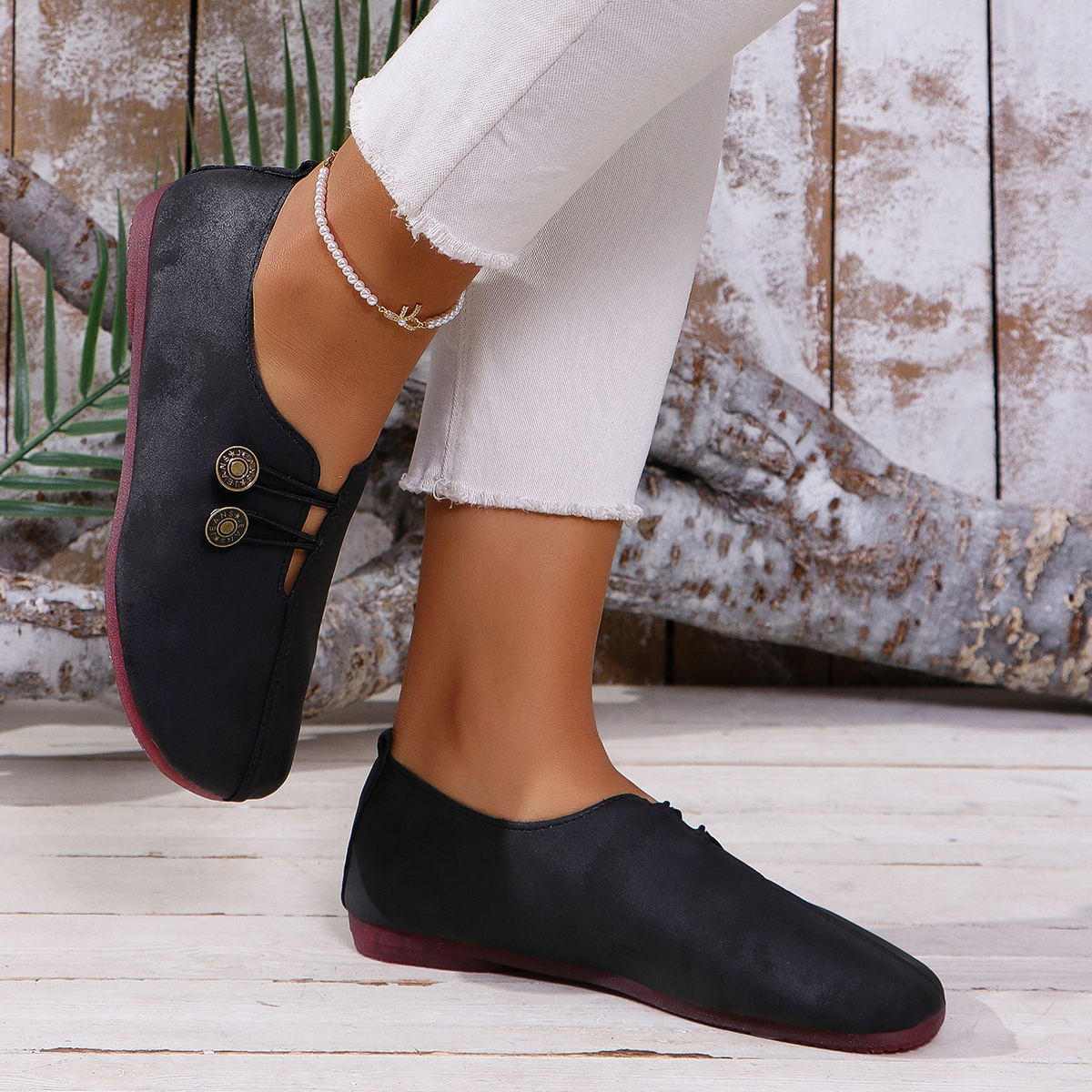 💝Summer Sale ⭐ Women's Elegant soft sole round toe buckle decoration Flat Shoes