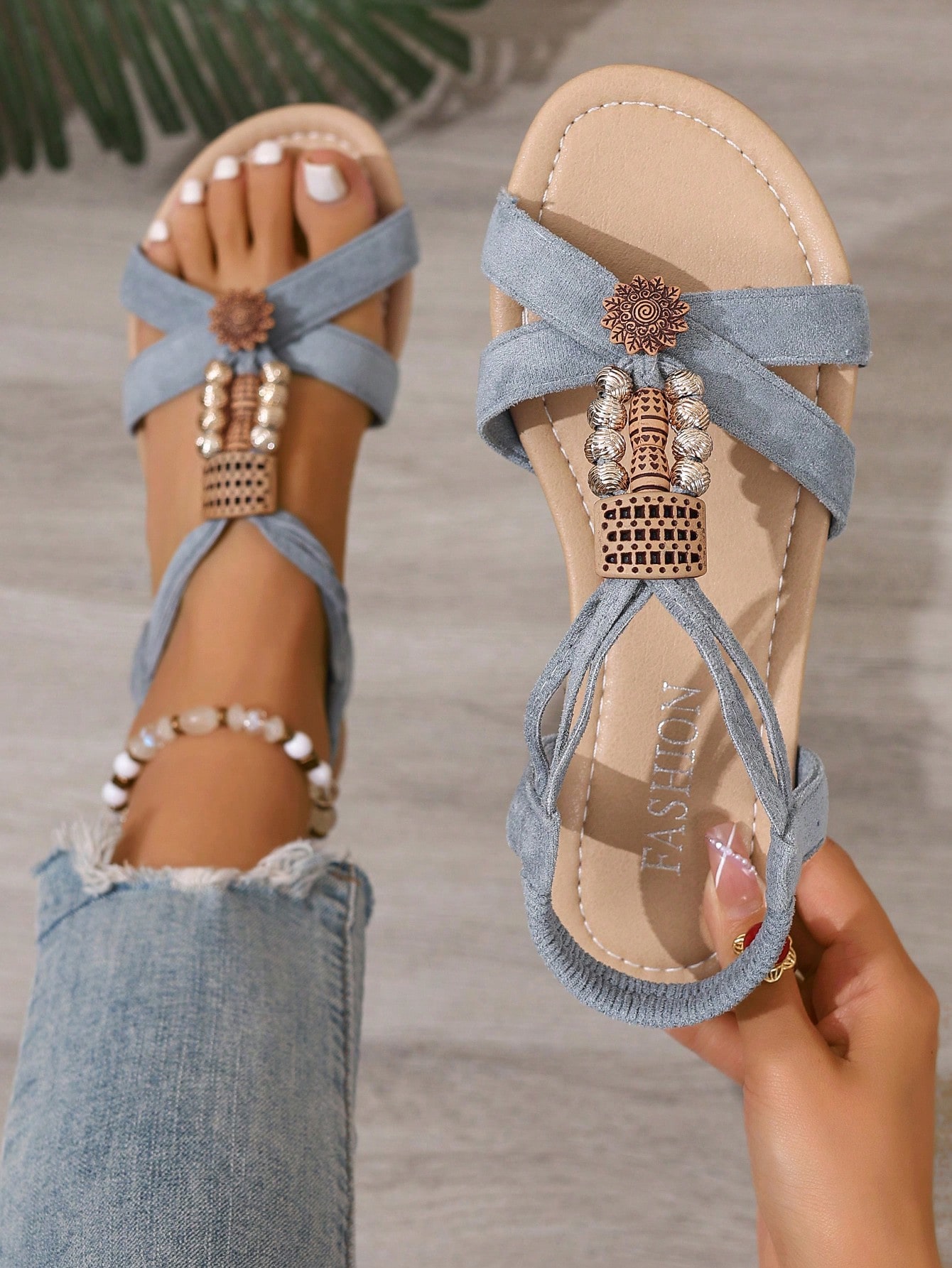 Women's Vacation Summer Flat Beaded Strap Sandals