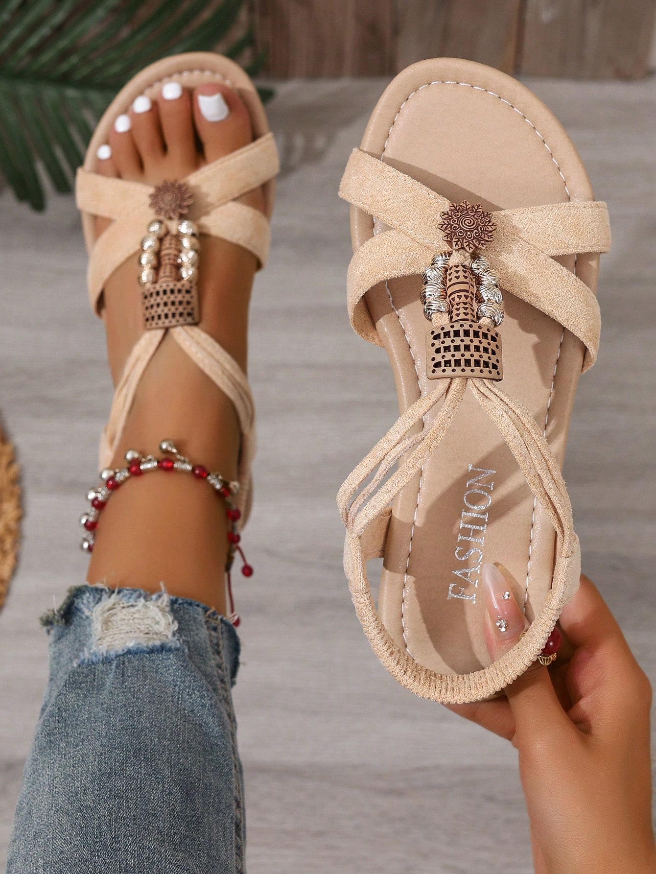 Women's Vacation Summer Flat Beaded Strap Sandals