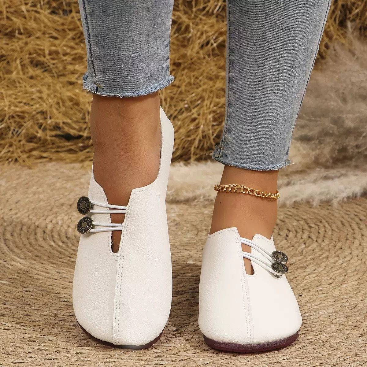 💝Summer Sale ⭐ Women's Elegant soft sole round toe buckle decoration Flat Shoes