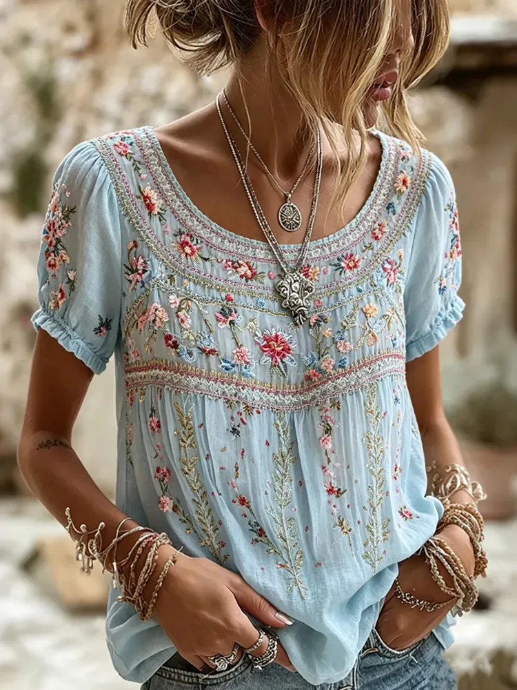 Women's Retro Floral Pattern Casual T-shirt