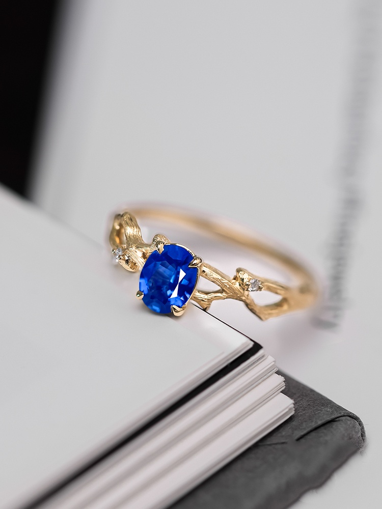 Inel din safir natural de 14k