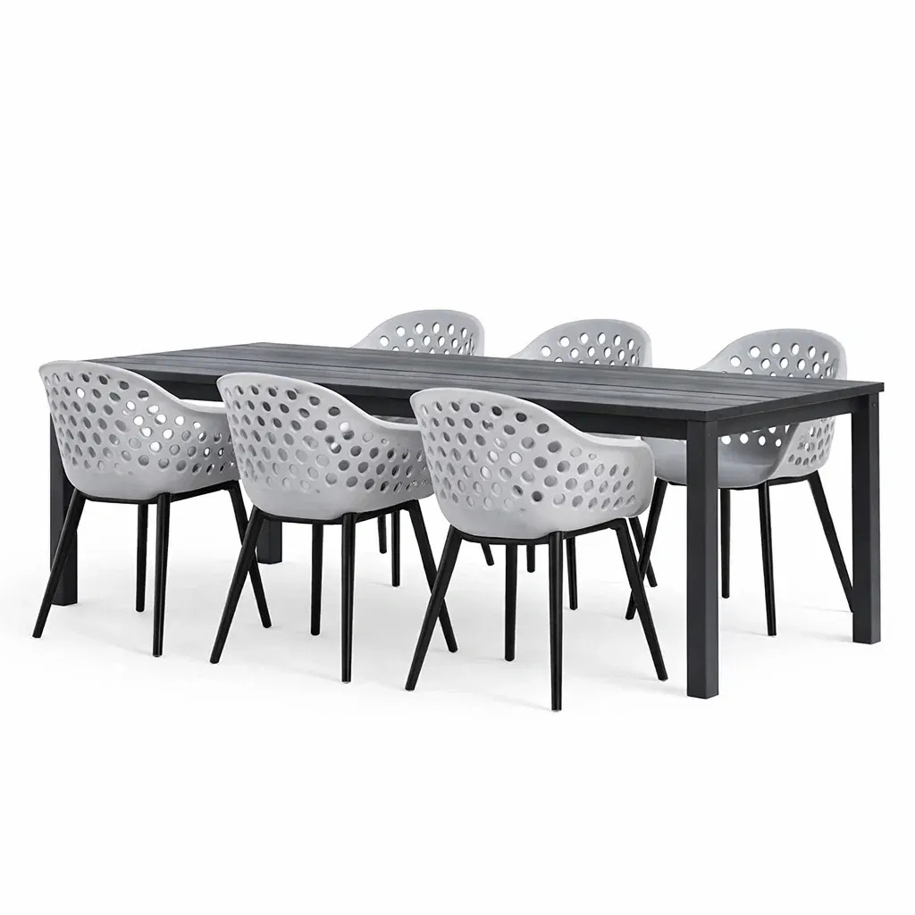 Dining table and chair set