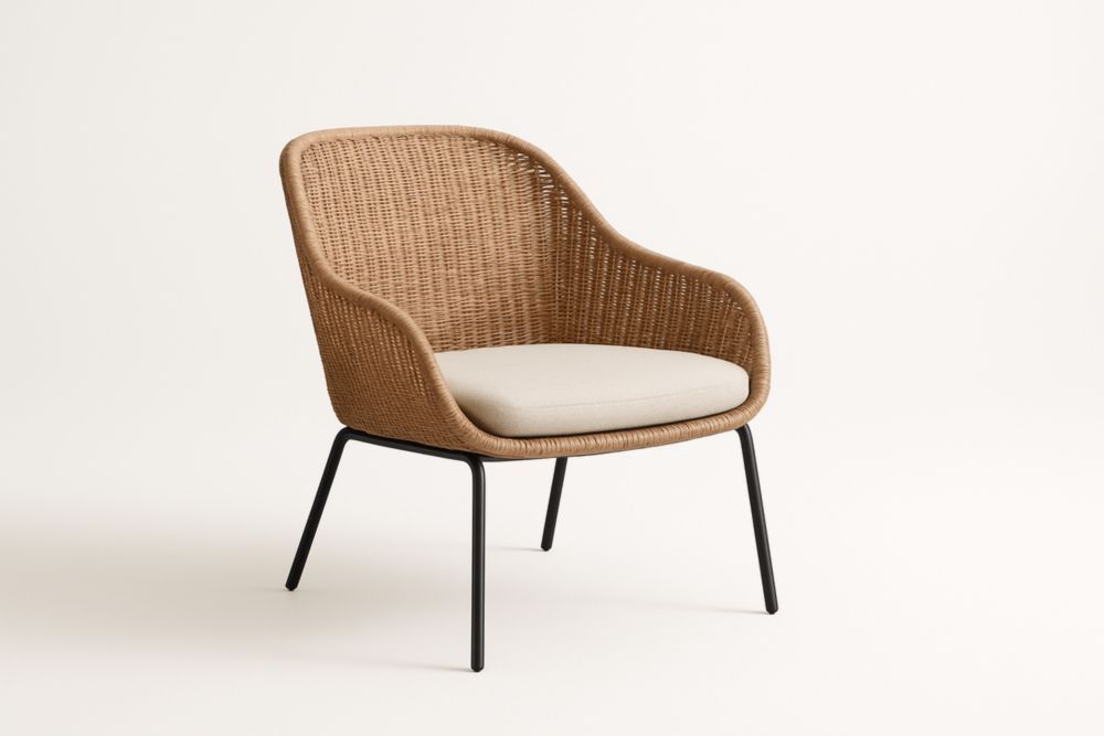 Sedia da giardino in rattan con gambe in acciaio