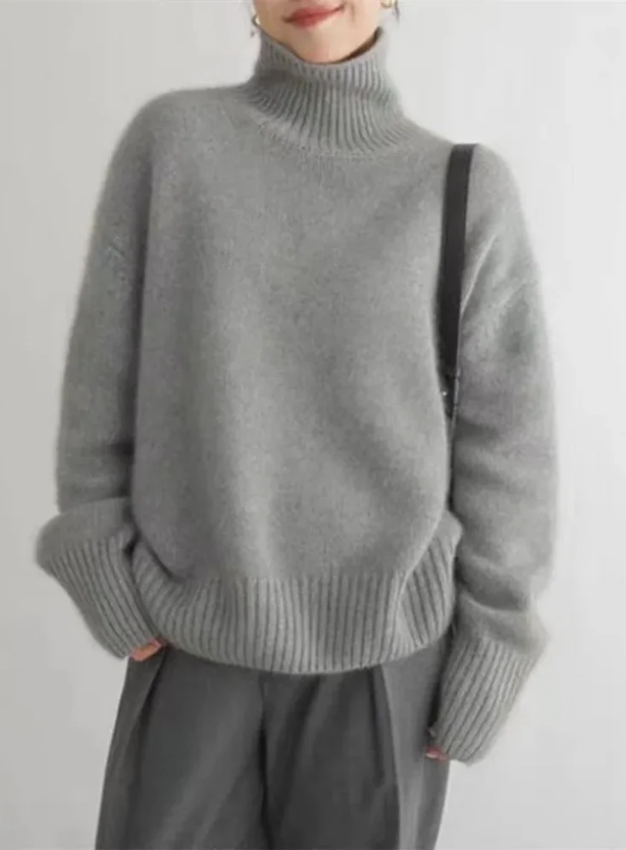 Soft Turtleneck Sweater-wowopig