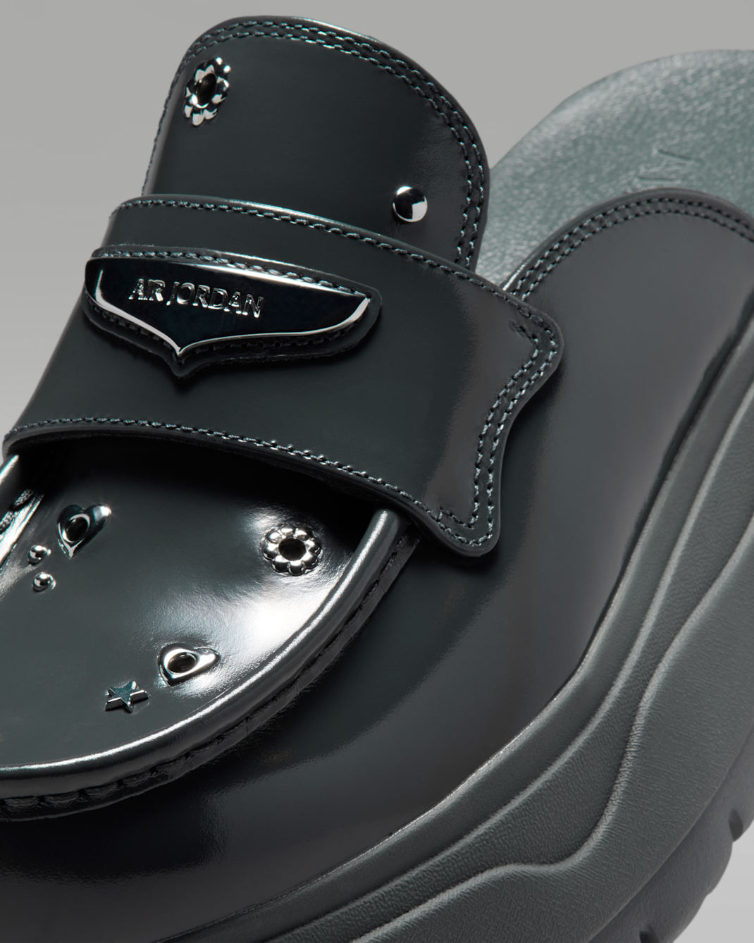 エア ジョーダン ミュール SE