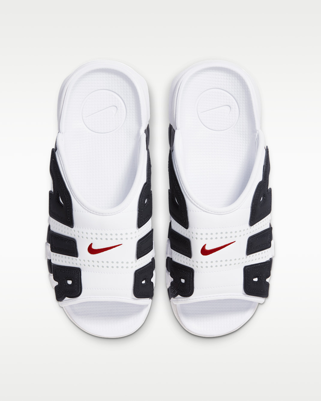 ナイキ エア モア アップテンポ