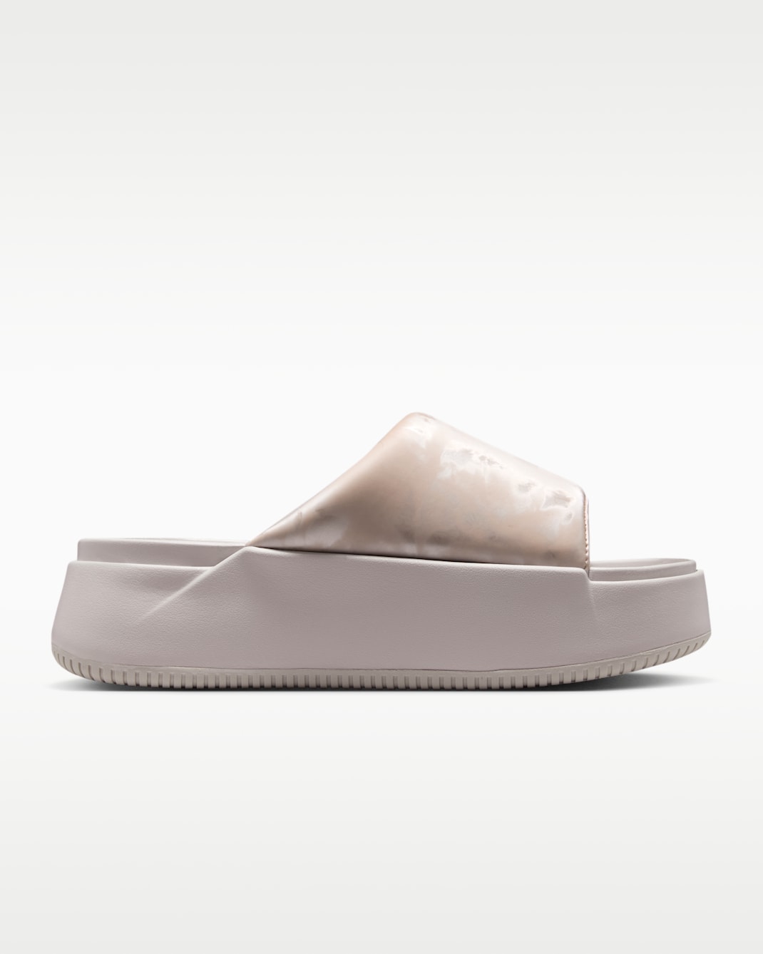 ナイキ カーム エレベーション