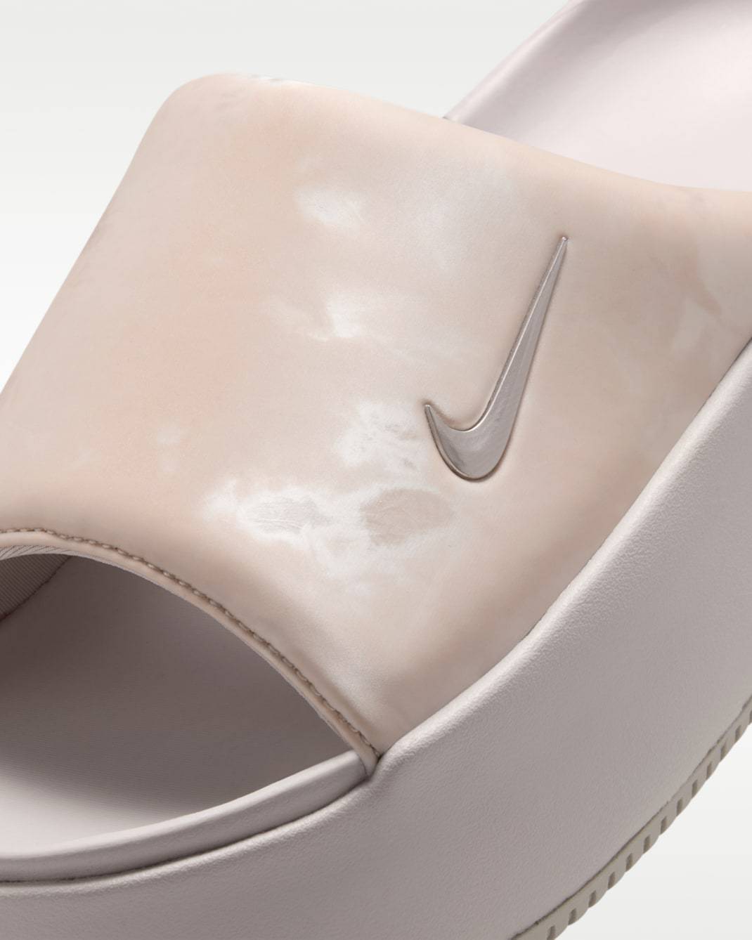 ナイキ カーム エレベーション