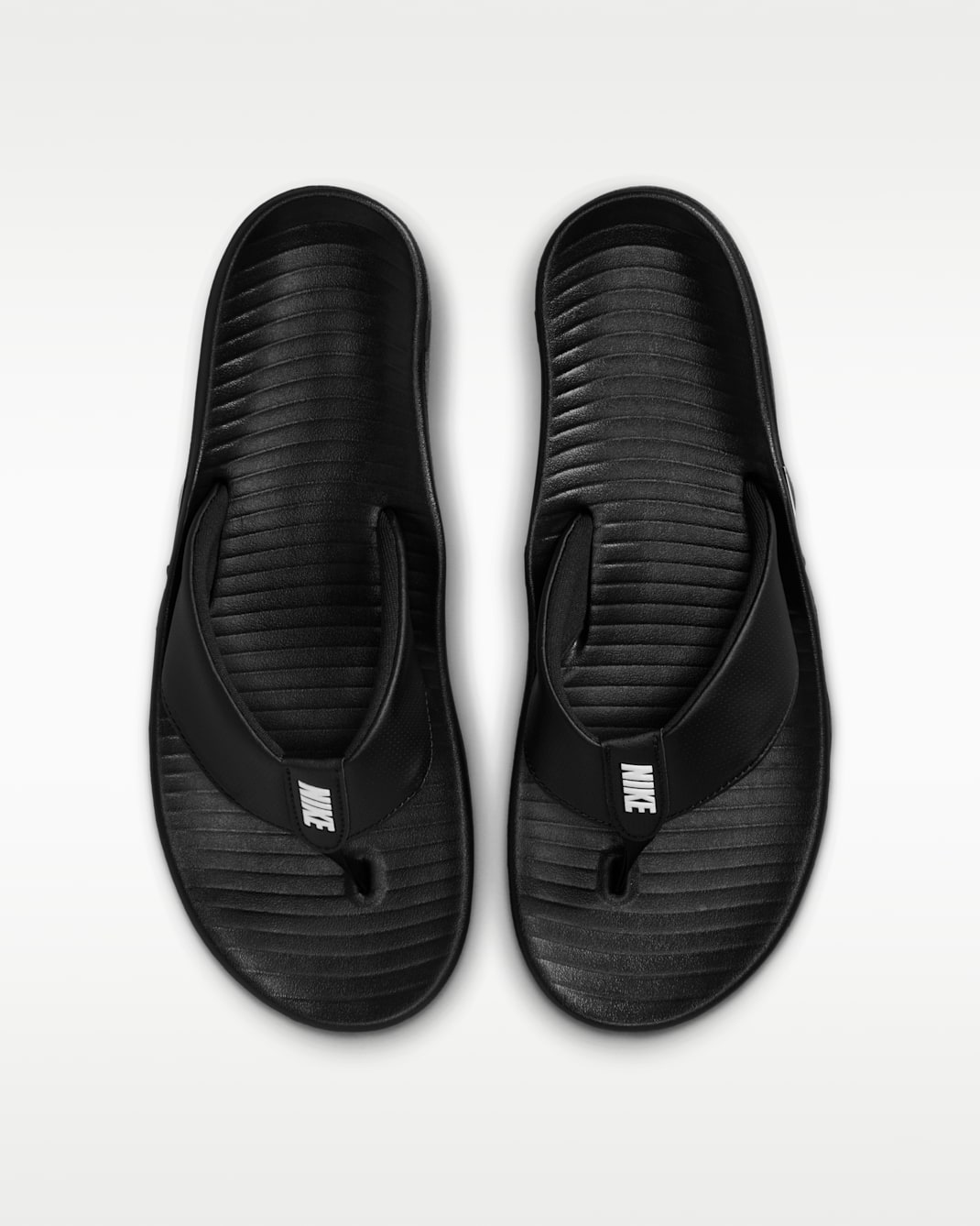 ナイキ マリーナ