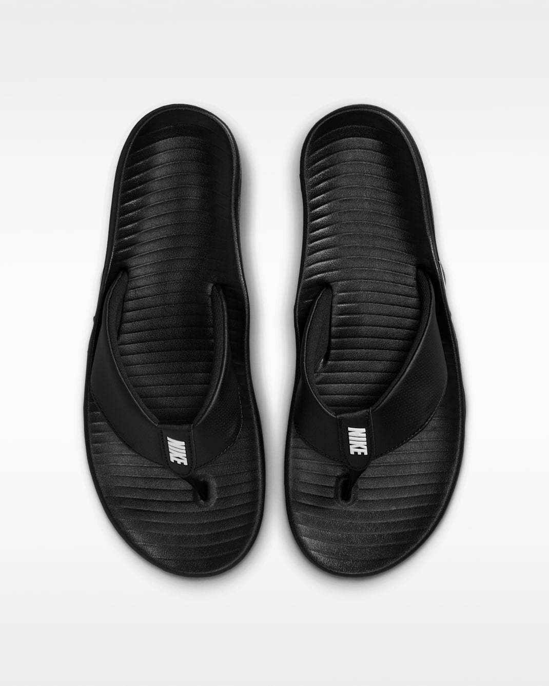 ナイキ マリーナ