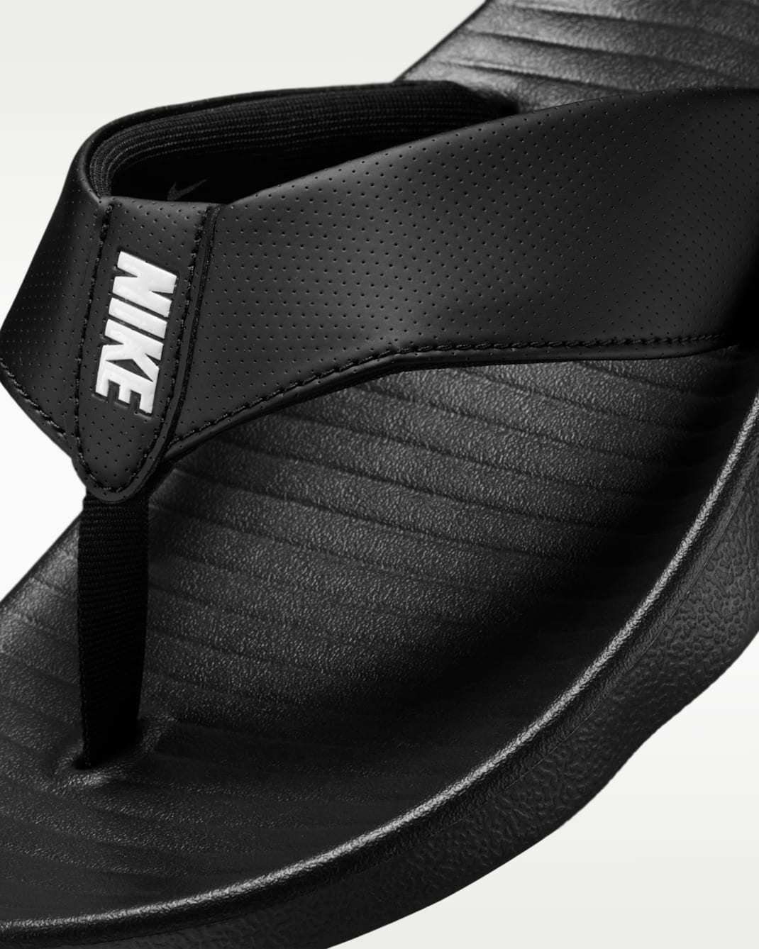 ナイキ マリーナ