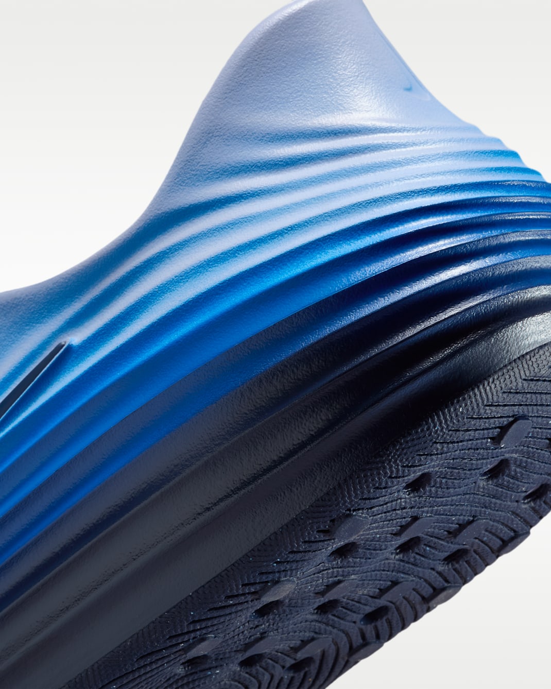 ナイキ ReactX リジュビネイト