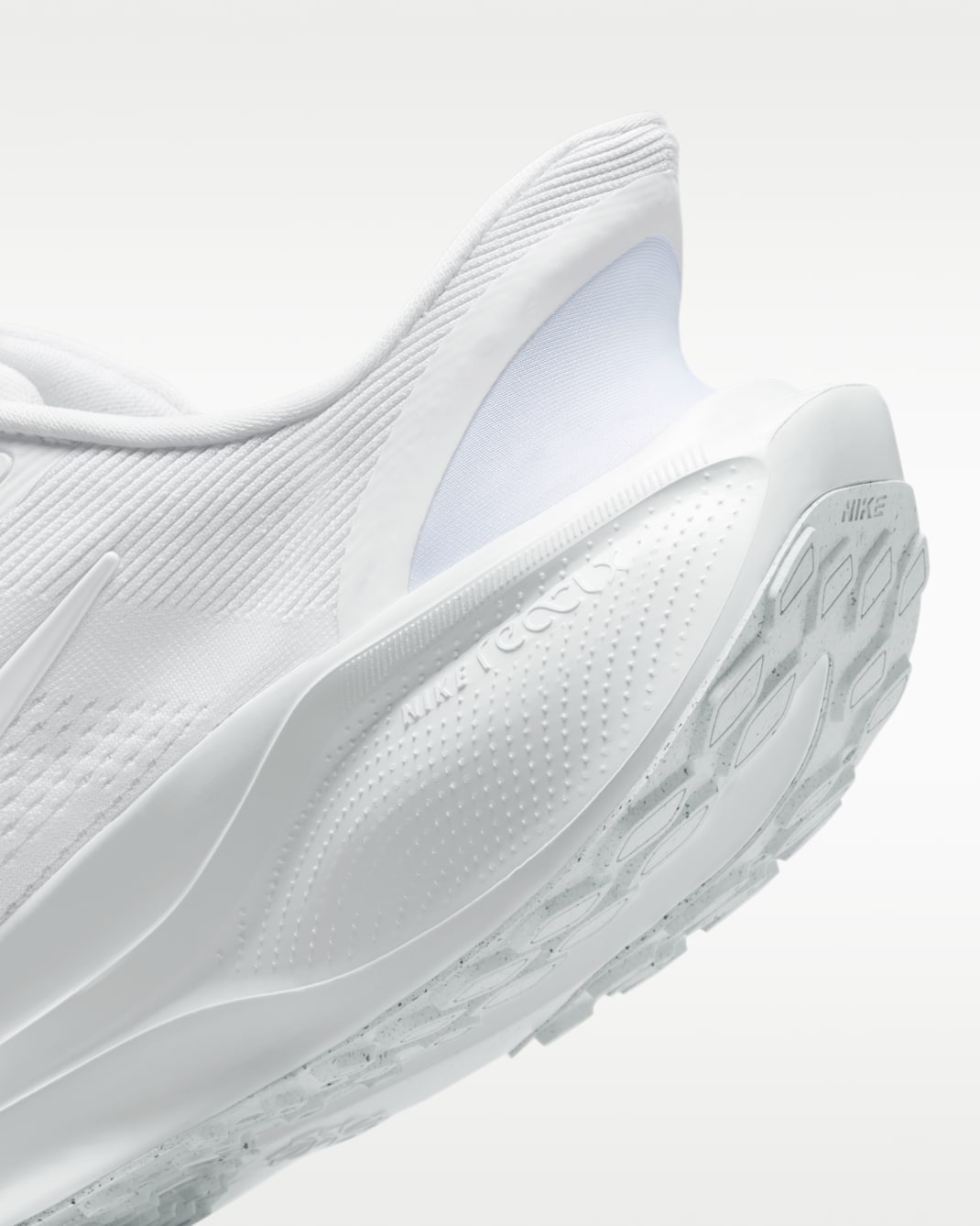 ナイキ ペガサス イージーオン