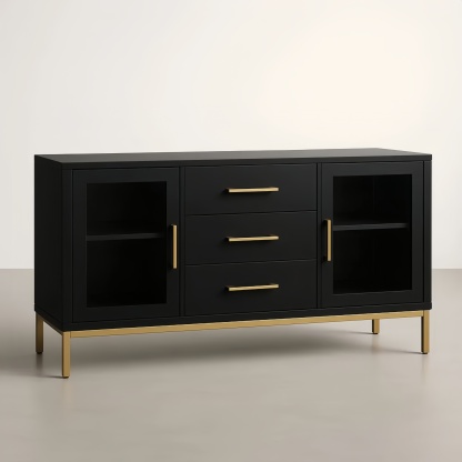 Credenza in legno nero con maniglie in metallo dorato e porte in vetro