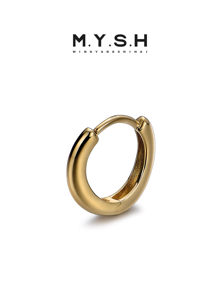 Bold 18K Gold Mini Hoop Earrings