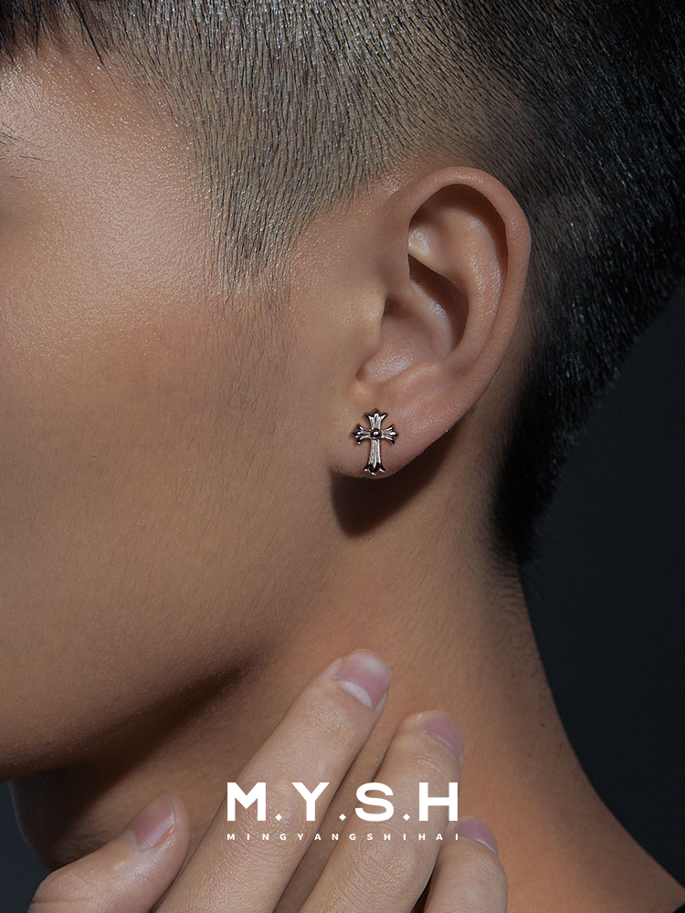 S925 Silver Gothic Cross Stud Earrings