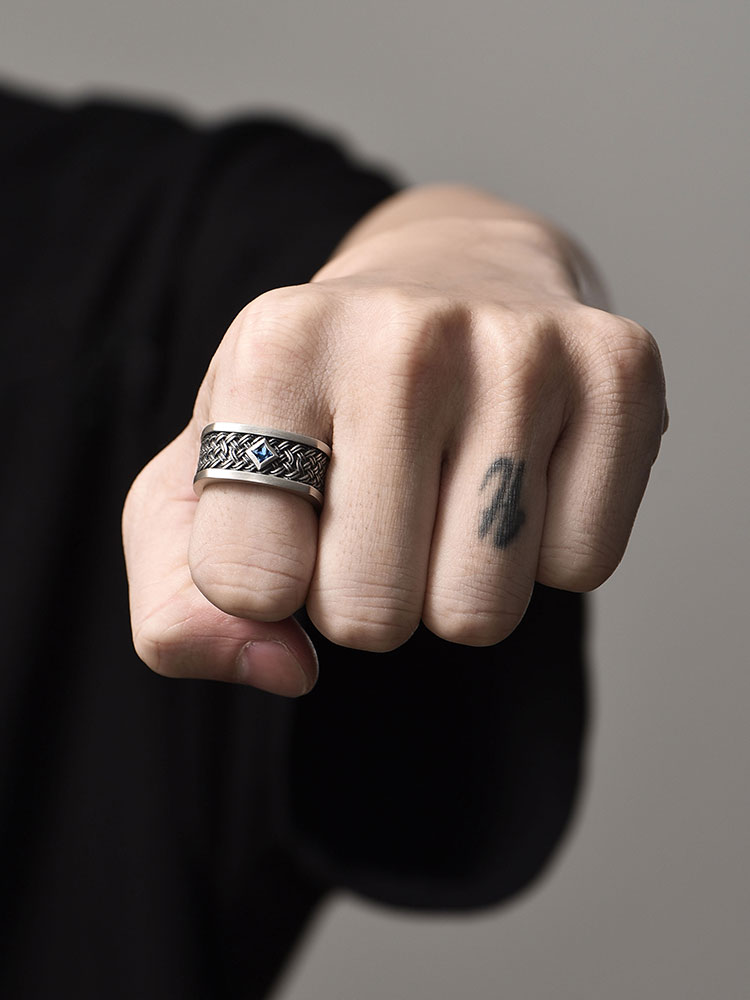 S925 Silver Braided Blue Diamond Square Ring