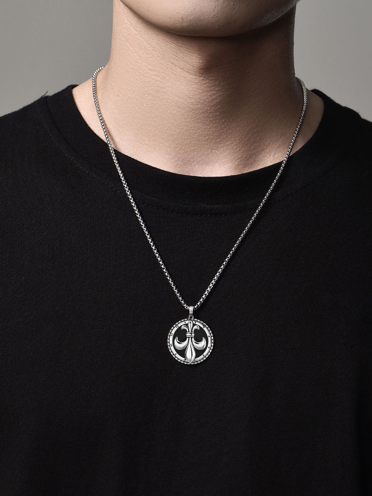 S925 Silver Fleur-de-Lis Clock Pendant Necklace