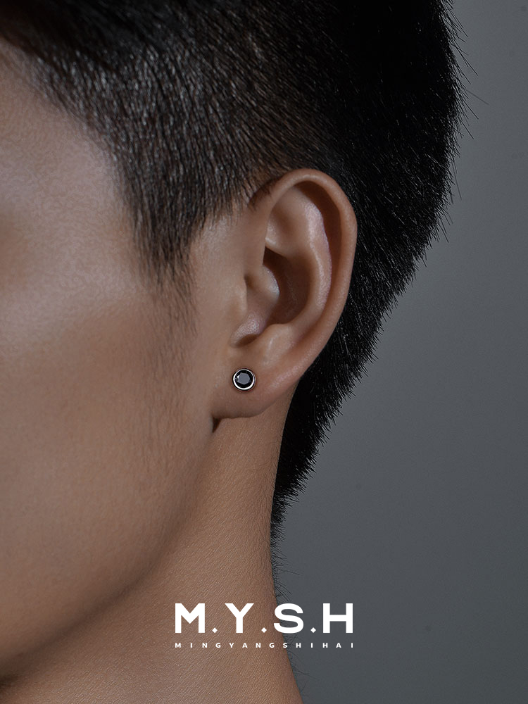 S925 Silver Black Gemstone Stud Earrings