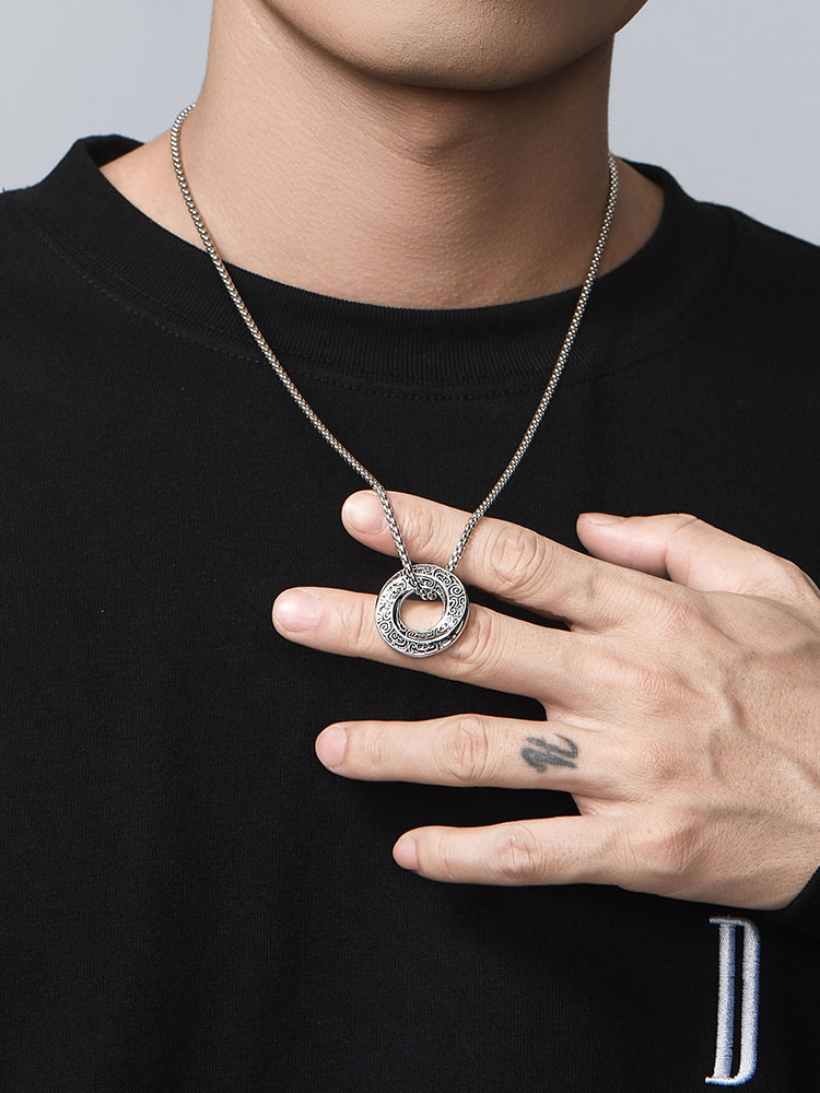 S925 Silver Vintage Tang Grass Möbius Ring Pendant Necklace