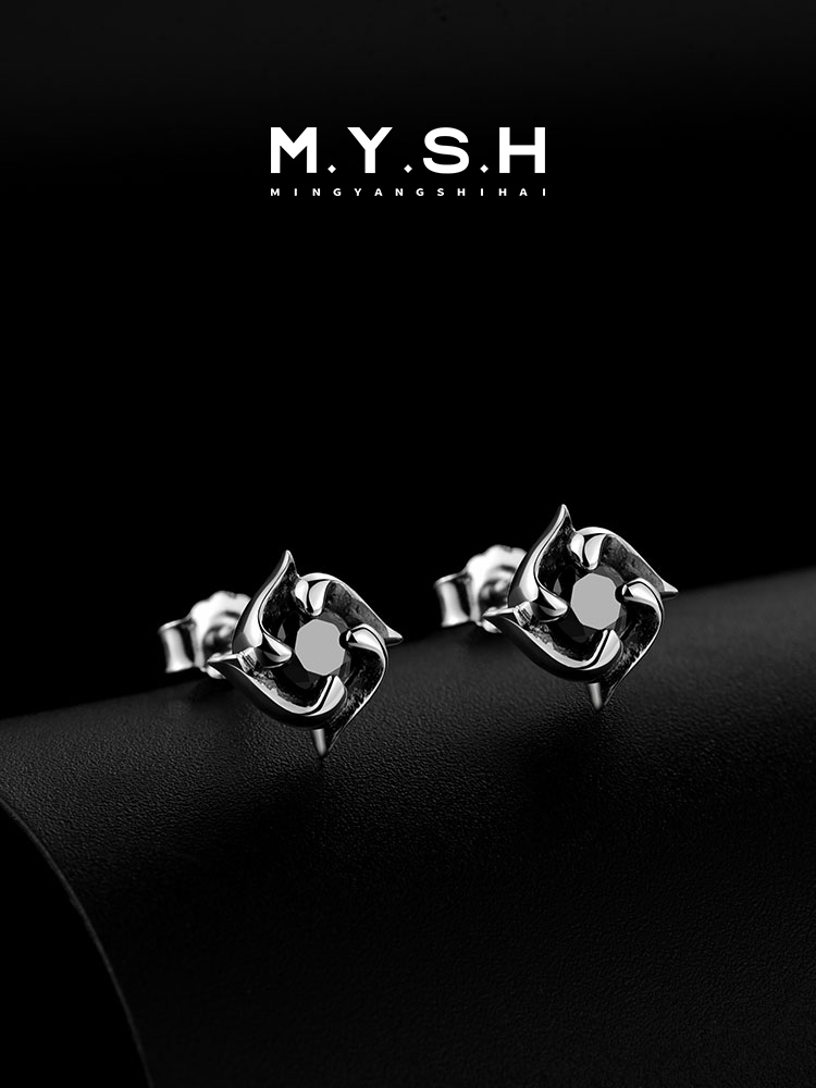 S925 Silver Black Gem Clover Stud Earrings