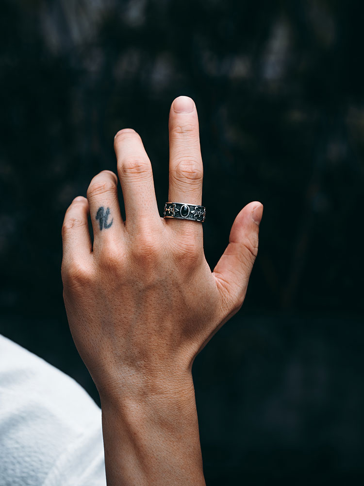 S925 Silver Black Onyx Fleur-de-Lis Wide Band Ring